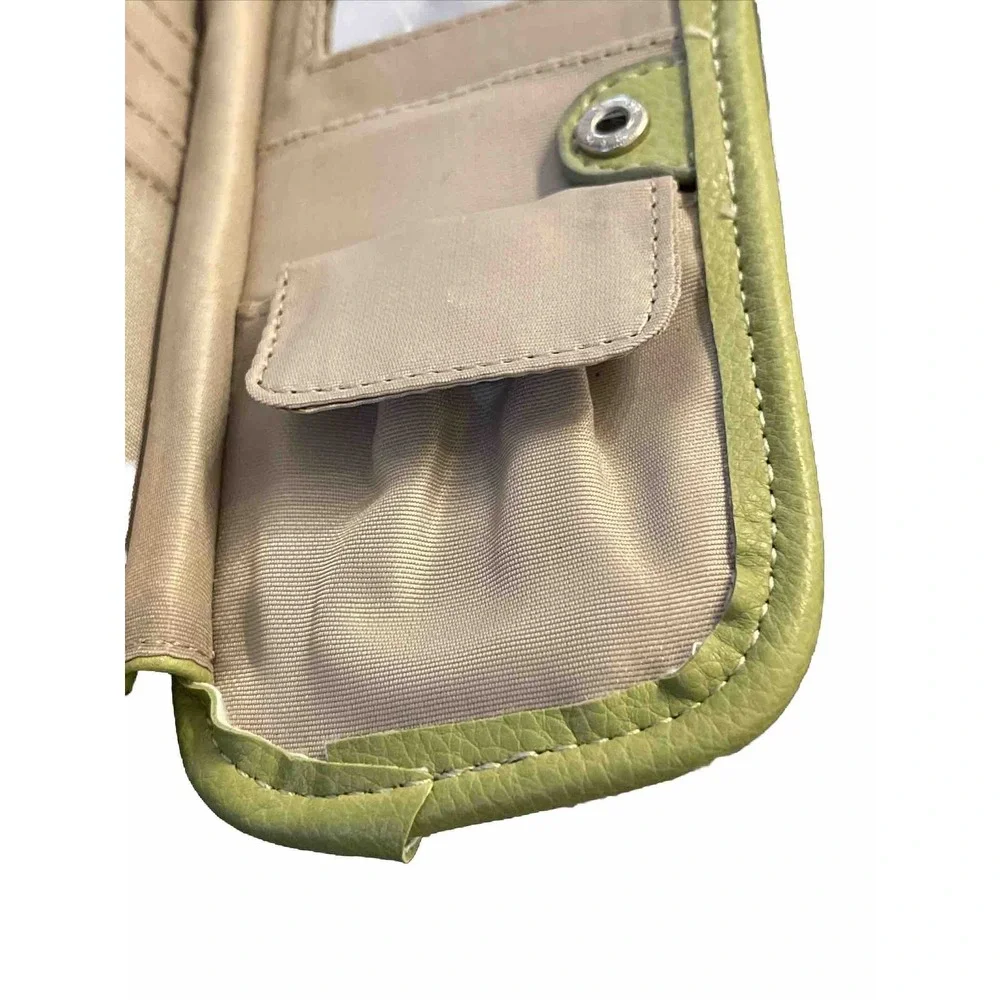 NINE WEST Green Wristlet Cell Phone Case Organizer  ID‎